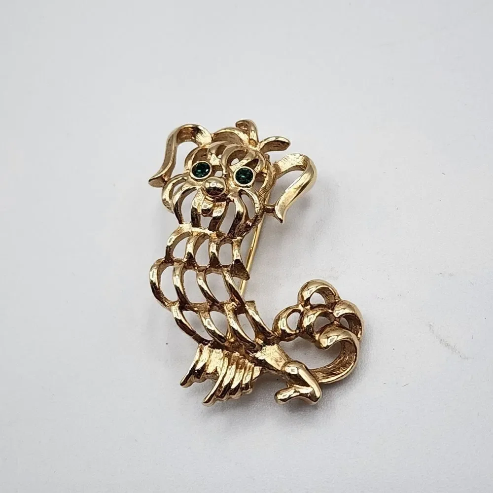 Avon 1972 Pekingese brooch